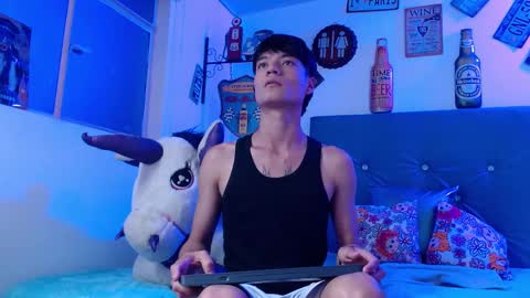 alex_russo__ online show from 10-10-25, 05:06