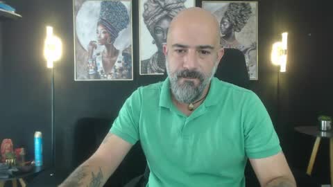 Alex Saints online show from 04-30-26, 03:29