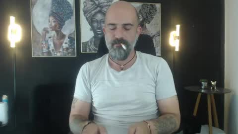 Alex Saints online show from 05-05-26, 01:19