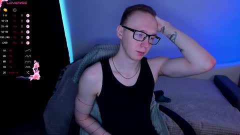 alex_silent online show from 10-31-25, 06:25