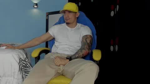 alex_sthorm online show from 11-14-25, 04:00