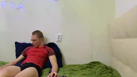 Snapshot of alex_tempest chatting on 12-21-25, 08:05 alex_tempest online show from 12-21-25, 08:05