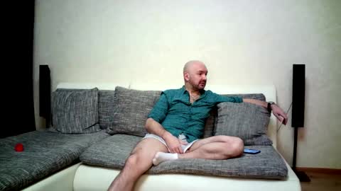 Alex and Tobey online show from 02-01-26, 06:12