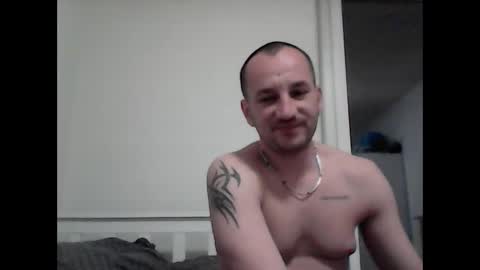 Snapshot of alex_vlad chatting on 03-06-26, 09:22 Alexandru online show from 03-06-26, 09:22