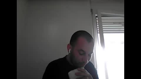 Snapshot of alex_vlad chatting on 03-07-26, 03:20 Alexandru online show from 03-07-26, 03:20