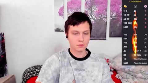 Alex WandHot online show from 10-21-25, 05:30