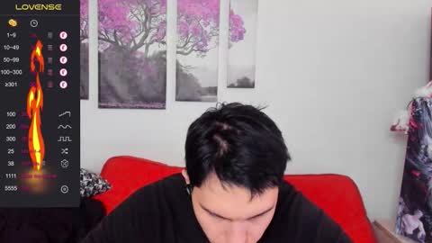 Alex WandHot online show from 12-19-25, 08:21