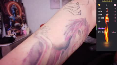 Alex WandHot online show from 04-19-26, 10:34