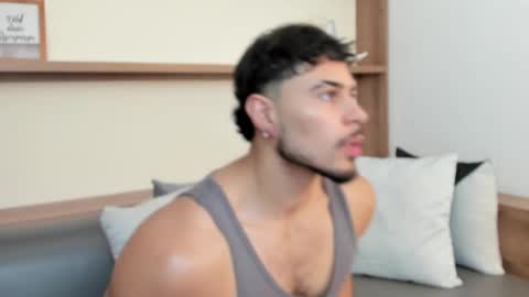 alex_wolf05 online show from 02-07-26, 06:44