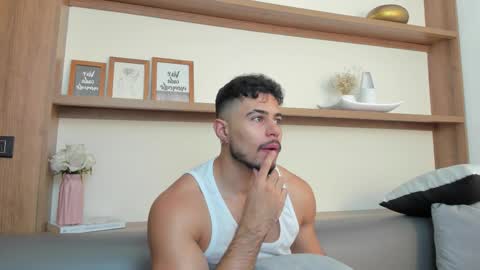 alex_wolf05 online show from 02-17-26, 05:08