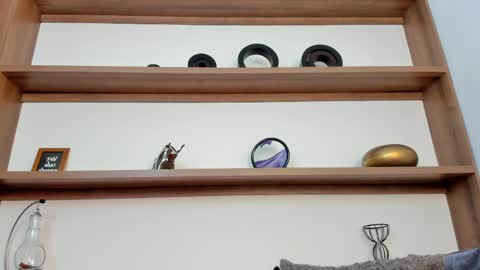 alex_wolf05 online show from 04-06-26, 06:09