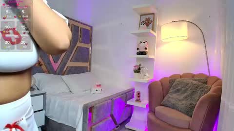 Snapshot of alexa_candy_18 chatting on 02-14-26, 12:51 Alexa online show from 02-14-26, 12:51