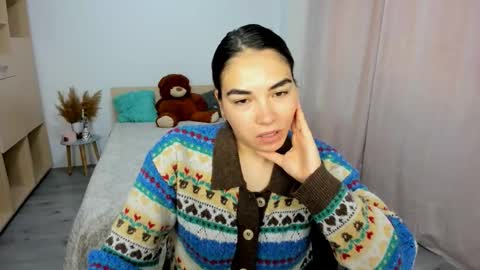 Snapshot of alexa_dolly chatting on 11-08-25, 06:57 Alexa online show from 11-08-25, 06:57