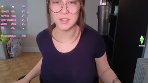 dont be afraid to click social media link its  working  just click on that  online show from 03-03-25, 09:59