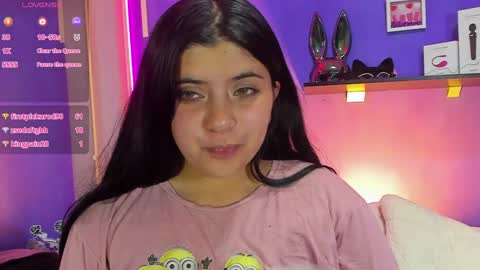 Snapshot of alexa_espinoza chatting on 12-18-24, 06:03 Alexa online show from 12-18-24, 06:03