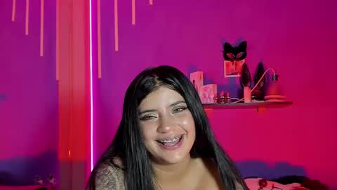 Snapshot of alexa_espinoza chatting on 02-14-25, 02:28 Alexa online show from 02-14-25, 02:28