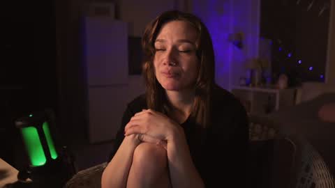 Snapshot of alexa_feels chatting on 02-01-25, 10:02 Little Duck homie online show from 02-01-25, 10:02