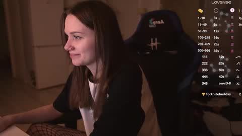 Snapshot of alexa_feels chatting on 02-16-25, 06:43 Little Duck homie online show from 02-16-25, 06:43