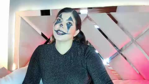 Alexa Jhomson online show from 10-28-25, 10:45