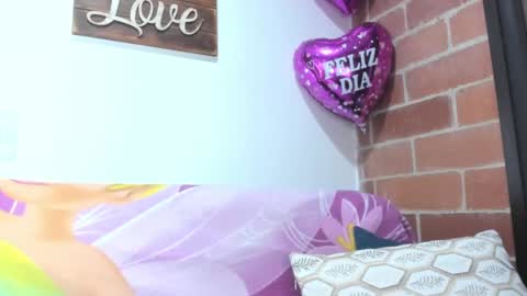 alexa latina online show from 01-17-25, 08:55