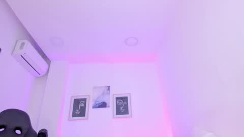 Alexa Millers online show from 03-03-25, 10:38