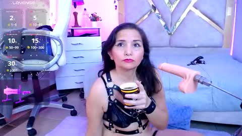 Snapshot of alexa_murphy_ chatting on 11-30-25, 01:15 Alexa Murphy online show from 11-30-25, 01:15