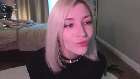 Snapshot of alexa_novak chatting on 10-05-25, 02:32 Alexa online show from 10-05-25, 02:32