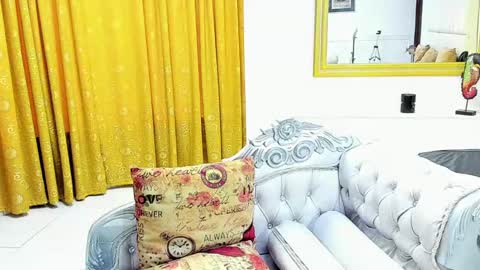 Snapshot of alexa_price_ chatting on 09-25-25, 08:34 alexa_price_ online show from 09-25-25, 08:34