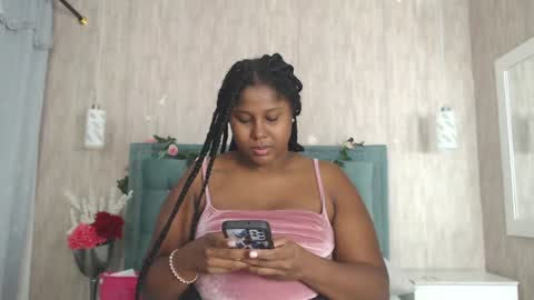 Snapshot of alexa_roussee chatting on 01-25-25, 11:11 Alexa online show from 01-25-25, 11:11