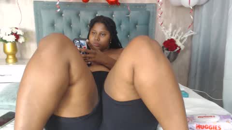 Snapshot of alexa_roussee chatting on 02-12-25, 02:03 Alexa online show from 02-12-25, 02:03