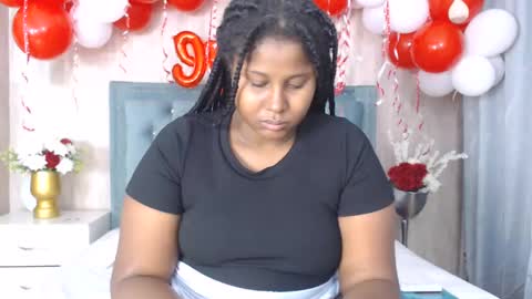 Snapshot of alexa_roussee chatting on 02-14-25, 11:20 Alexa online show from 02-14-25, 11:20