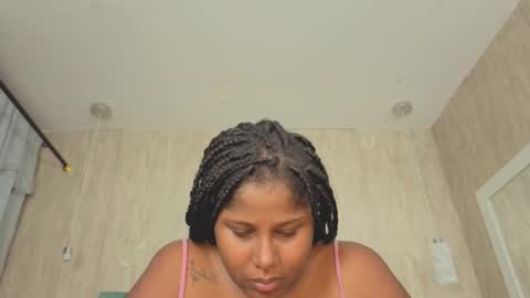 Snapshot of alexa_roussee chatting on 10-08-25, 12:14 Alexa online show from 10-08-25, 12:14