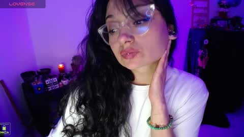 Snapshot of alexa_sweet69x chatting on 12-12-24, 04:26 Alexa online show from 12-12-24, 04:26