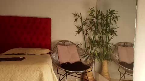 Alex online show from 07-18-26, 12:42