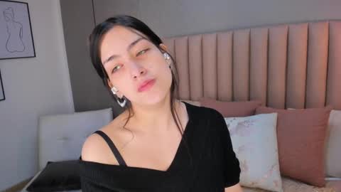 Alexa Thaylor online show from 09-12-25, 01:44