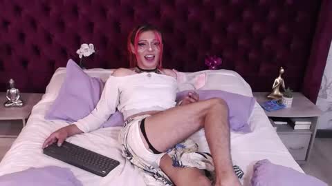 alexa_vandercloude online show from 01-23-25, 04:52