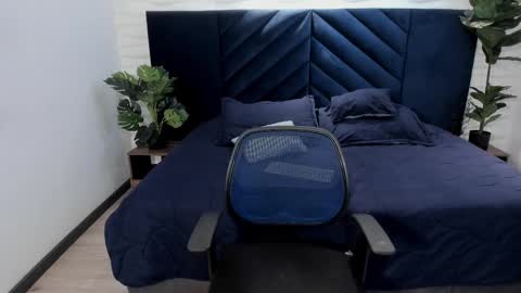 alexa_vandercloude online show from 02-10-25, 09:15