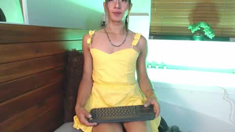 alexa_vandercloude online show from 09-19-25, 11:27