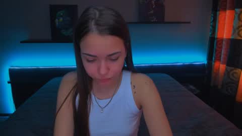 Snapshot of alexabarkley chatting on 01-30-25, 03:22 angel online show from 01-30-25, 03:22