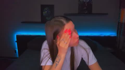 angel online show from 03-26-26, 01:22