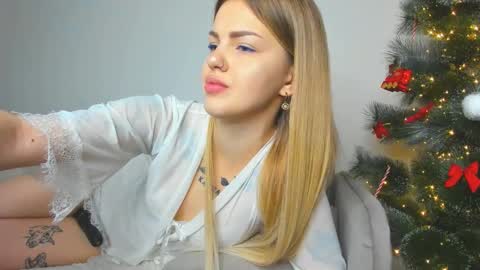 alexafiligrannova online show from 12-20-25, 09:33