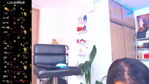 Snapshot of alexafoxxy01 chatting on 06-04-26, 10:54 alexafoxxy01 online show from 06-04-26, 10:54