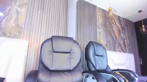 alexagrace12 online show from 04-19-26, 03:22