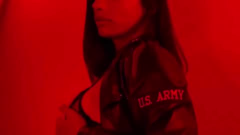 Alexandra Castillo online show from 02-17-25, 08:09