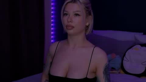 Alexa Mason online show from 04-28-26, 02:21