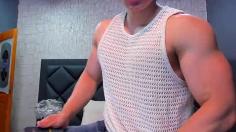 Snapshot of alexander_classy chatting on 01-18-25, 05:31 Alex online show from 01-18-25, 05:31