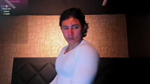 Snapshot of alexander_classy chatting on 02-27-25, 05:13 Alex online show from 02-27-25, 05:13