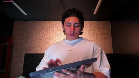 Snapshot of alexander_classy chatting on 03-10-25, 03:01 Alex online show from 03-10-25, 03:01