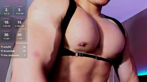 Snapshot of alexander_classy chatting on 09-26-25, 02:26 Alex online show from 09-26-25, 02:26