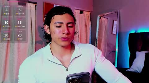 Snapshot of alexander_classy chatting on 10-12-25, 12:20 Alex online show from 10-12-25, 12:20